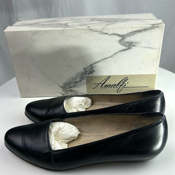 Amalfi Hector I Italian Black Leather Low Heels In Box Size 7 1/2B - Picture 4 of 10
